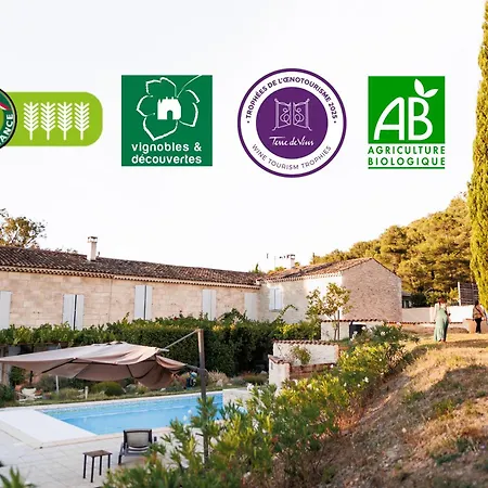 Château Catherine de Montgolfier B&B et Gites-2